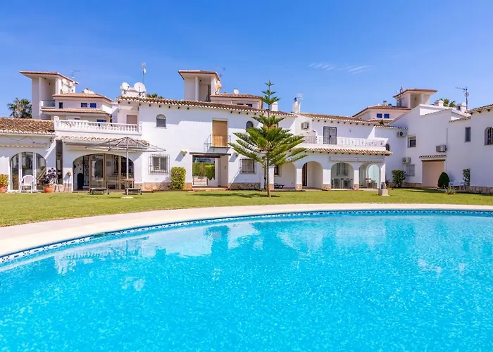Holiday Pueblo Andaluz