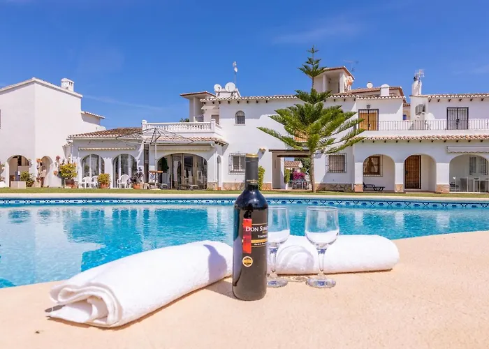 Holiday Pueblo Andaluz Дения