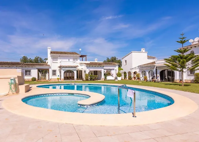 Holiday Pueblo Andaluz * Дения