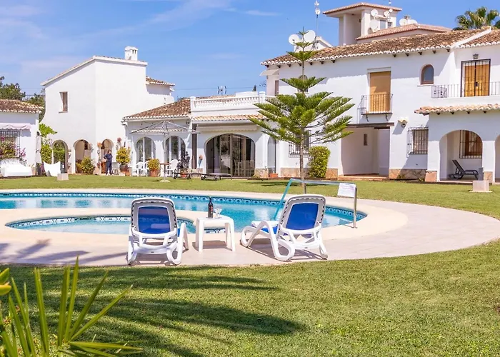 Holiday Pueblo Andaluz