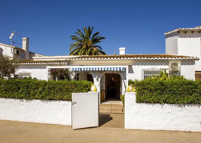 Holiday Pueblo Andaluz Дом отдыха Дения